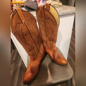Source Unknown Brown Tan Leather Cowboy Boots with Stitched Shaft